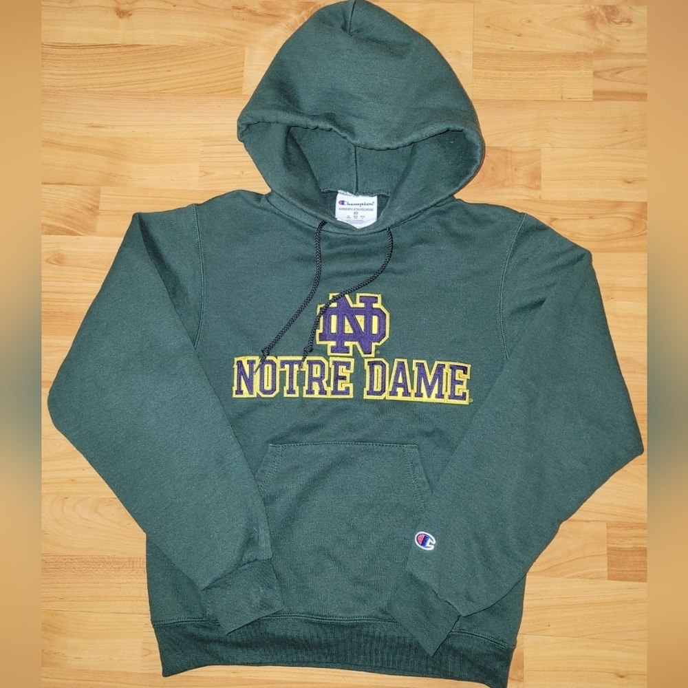 Champion Notre Dame Fighting Irish Green College NCAA Hoodie Spellout, Size XS